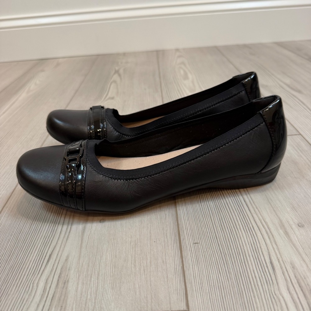 Clarks Kinzie Light Black Leather Patent Buckle Ballet Flats Womens 12 M